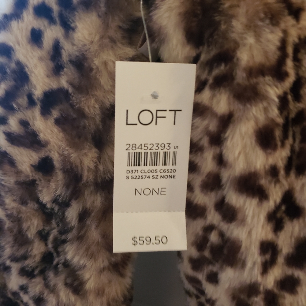 Loft Animal Print Scarf - Picture 6 of 8